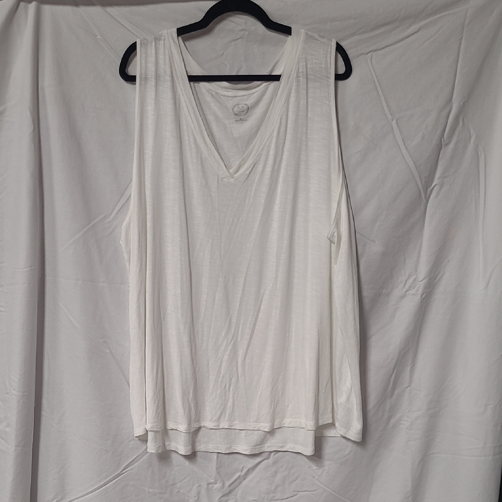 Maurices Ivory V-Neck Tank Top